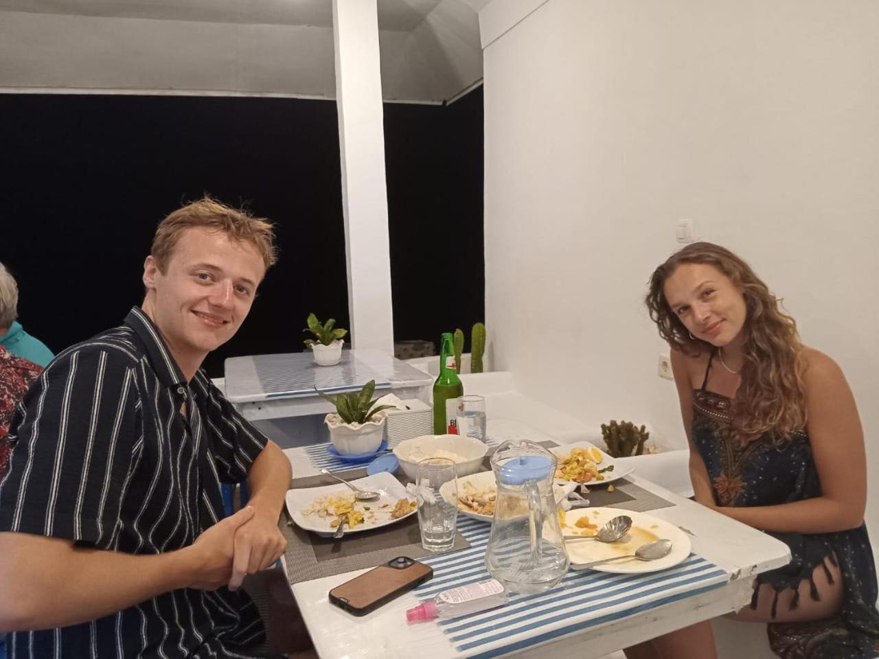 Tria Maria Cottage Ngurbloat 外观 照片