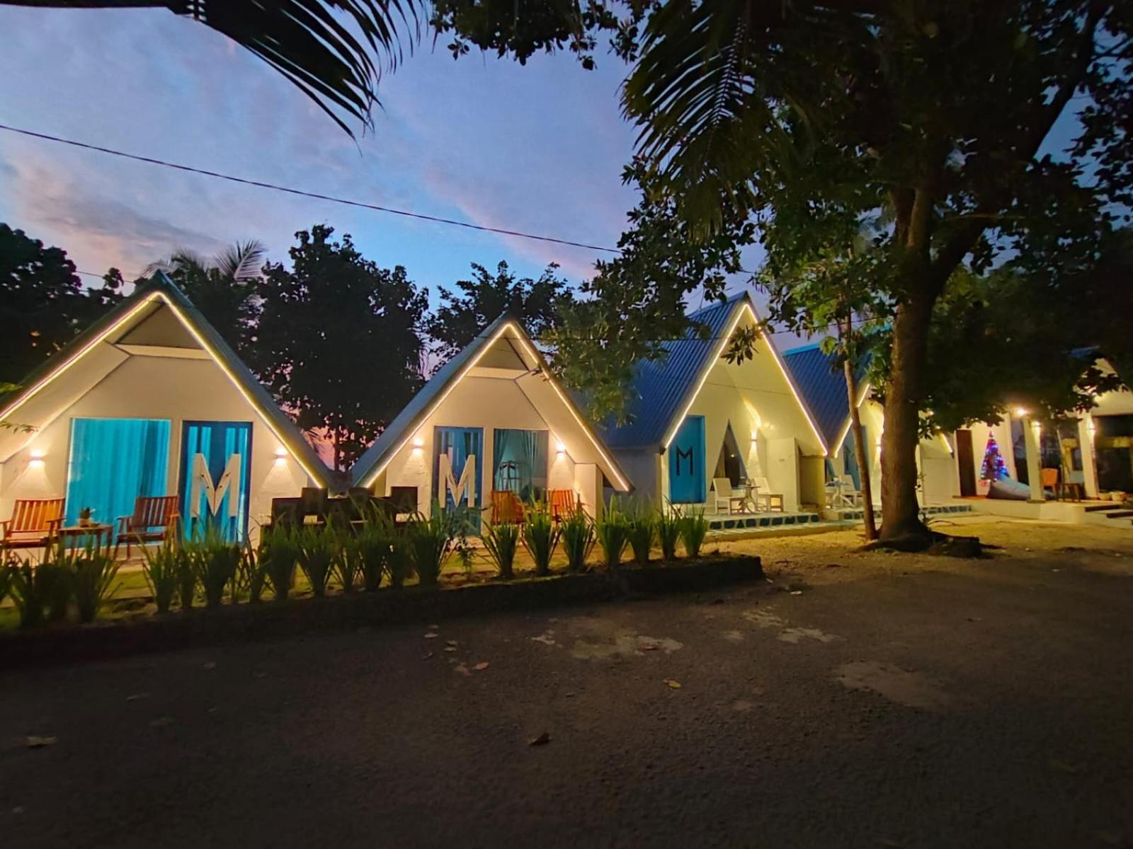 Tria Maria Cottage Ngurbloat 外观 照片